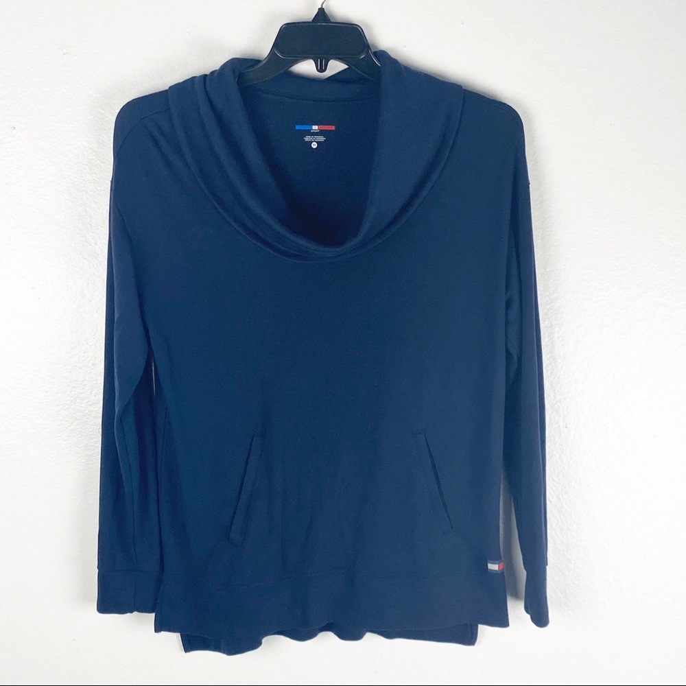 TOMMY HILFIGER Navy Cowl Neck Long Sleeves Top Size Medium Casual Neutral Cozy